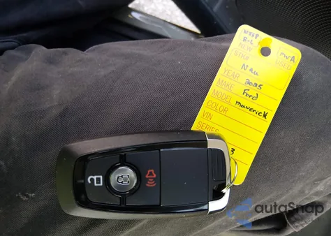 2025 Ford Maverick Xlt z USA, uszkodzony, nr VIN 3FTTW8JA1SRB70906